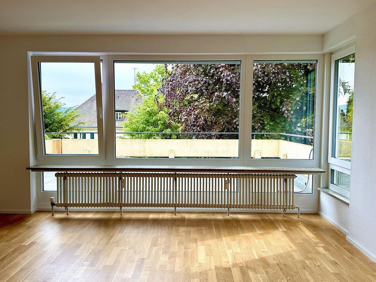 Prenájom bytu 3-izbový 115 m², Göppingen, Bádensko-Wurttembersko Prenájom bytu 3-izbový 115 m², Göppingen, Bádensko-Wurttembersko