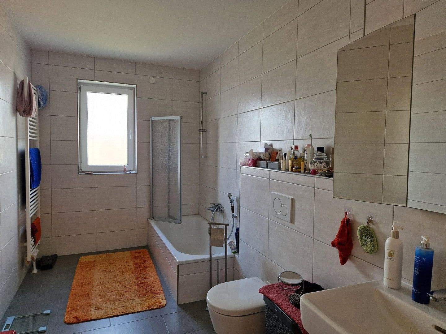 Prenájom bytu 3-izbový 113 m², Columbiastraße 20, Bad Kissingen, Bavorsko Prenájom bytu 3-izbový 113 m², Columbiastraße 20, Bad Kissingen, Bavorsko