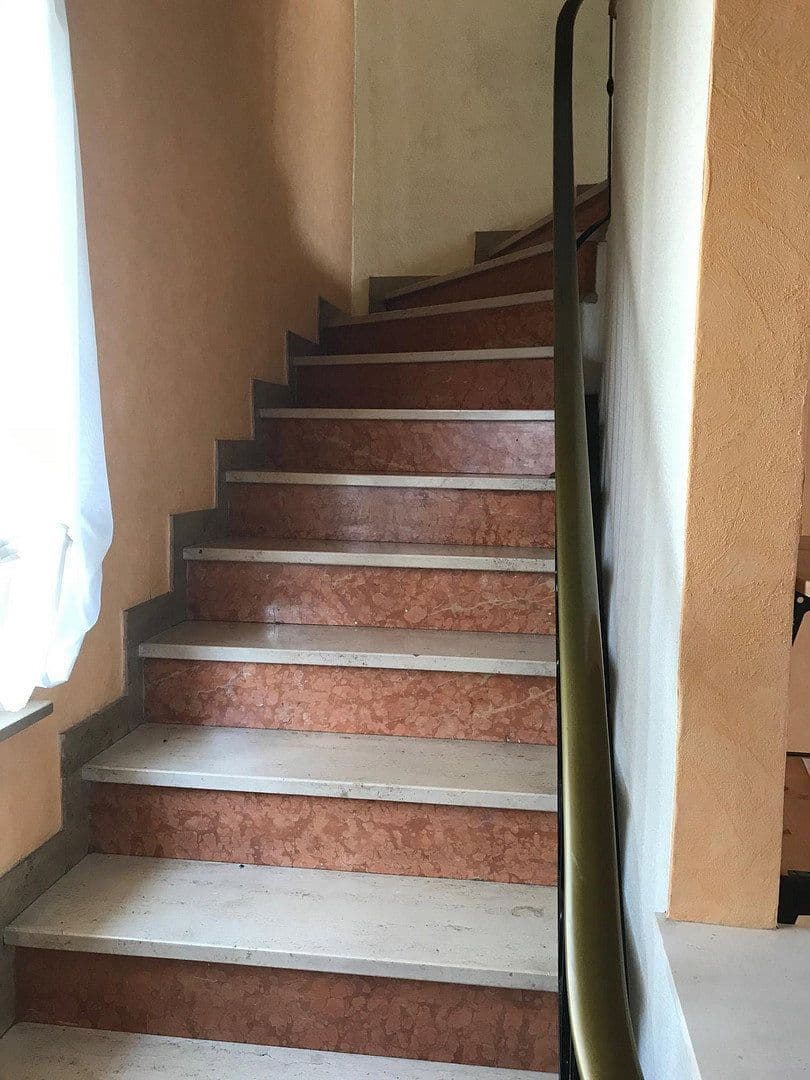 Prenájom bytu 3-izbový 102 m², Dorf Str.36, Löf, Porýnie-Falcko Prenájom bytu 3-izbový 102 m², Dorf Str.36, Löf, Porýnie-Falcko