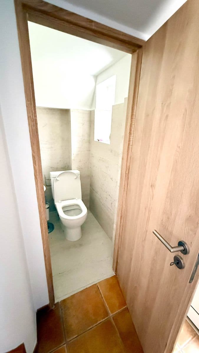 Prenájom domu 206 m², pozemek 409 m², Zborovská, Ústí nad Orlicí, Pardubický kraj Prenájom domu 206 m², pozemek 409 m², Zborovská, Ústí nad Orlicí, Pardubický kraj