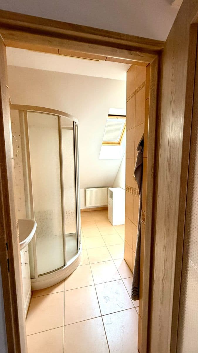 Prenájom domu 206 m², pozemek 409 m², Zborovská, Ústí nad Orlicí, Pardubický kraj Prenájom domu 206 m², pozemek 409 m², Zborovská, Ústí nad Orlicí, Pardubický kraj