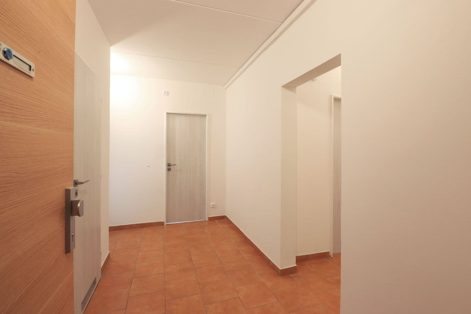 Prenájom bytu 3-izbový 64 m², Malotická, Praha, Praha Prenájom bytu 3-izbový 64 m², Malotická, Praha, Praha