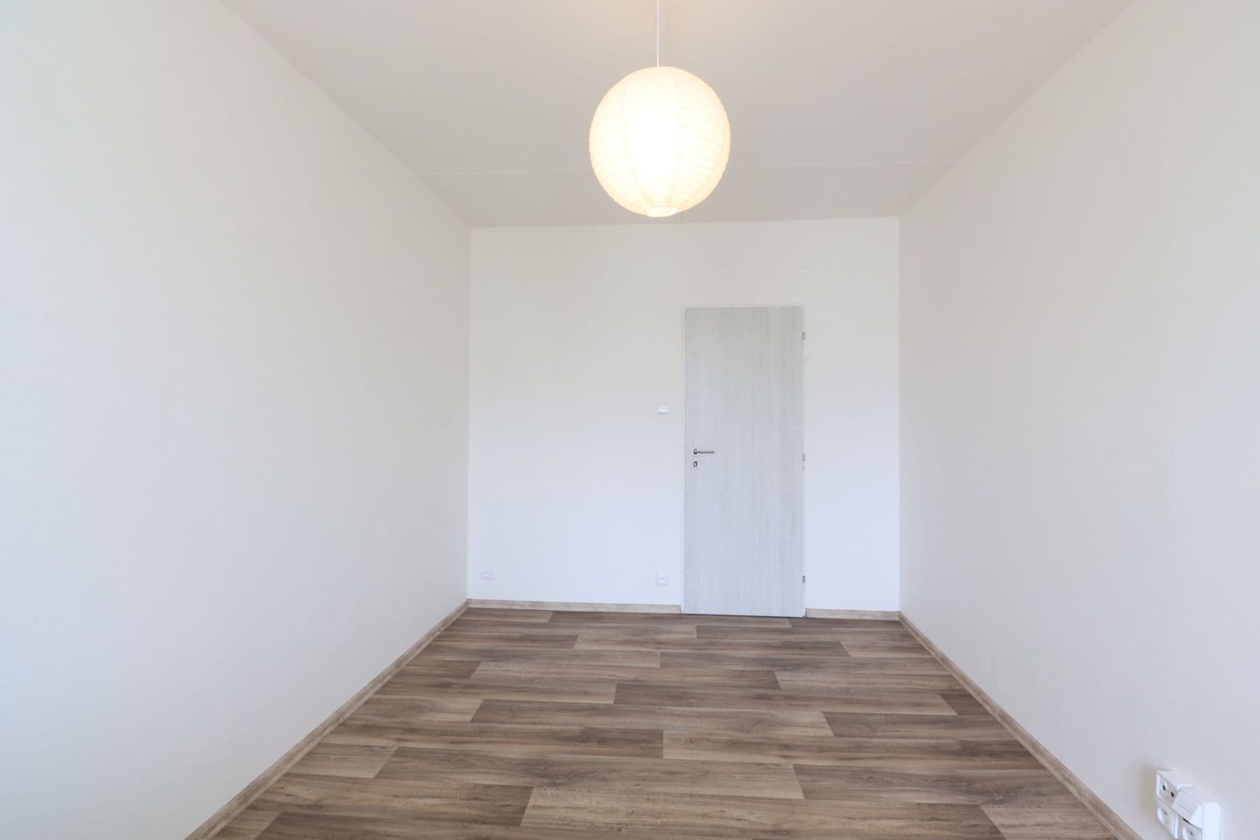 Prenájom bytu 3-izbový 64 m², Malotická, Praha, Praha Prenájom bytu 3-izbový 64 m², Malotická, Praha, Praha