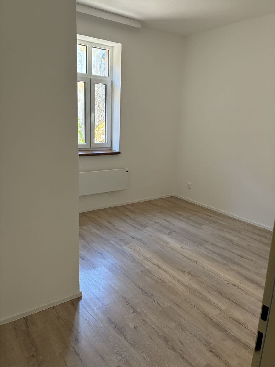 Prenájom bytu 2-izbový 52 m², Postupice, Středočeský kraj Prenájom bytu 2-izbový 52 m², Postupice, Středočeský kraj