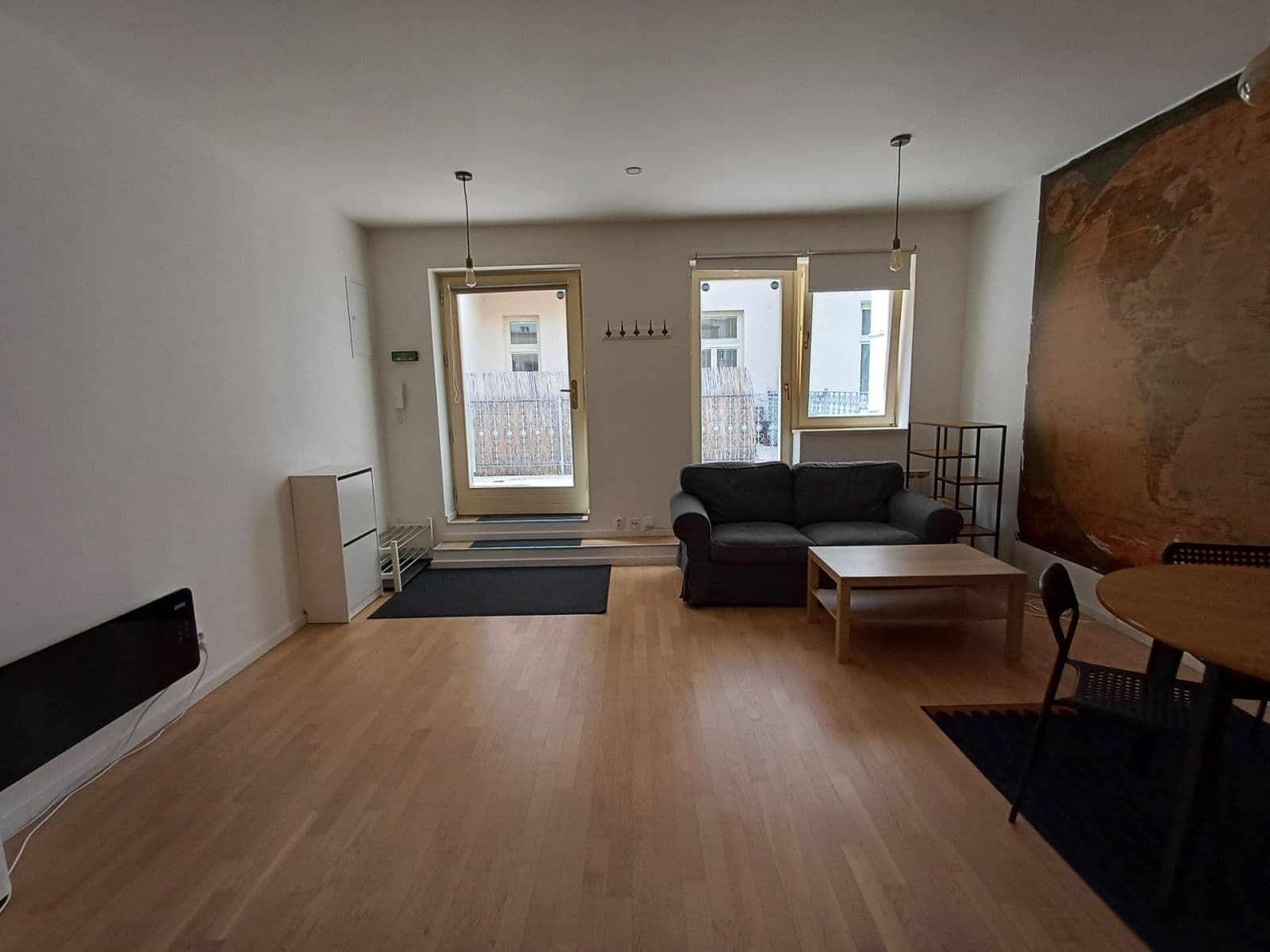 Prenájom bytu 2-izbový 38 m², Korunovační, Praha, Praha Prenájom bytu 2-izbový 38 m², Korunovační, Praha, Praha