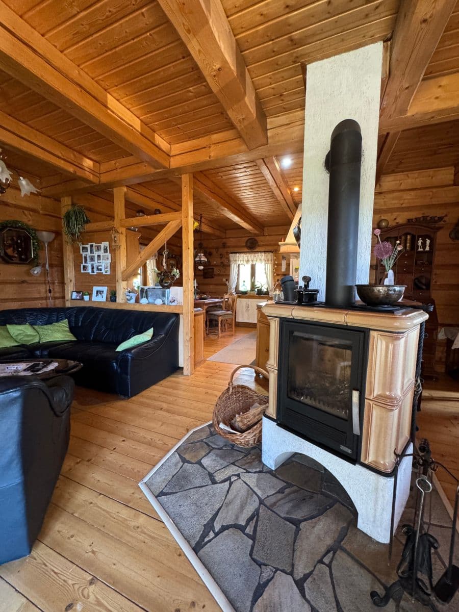 Predaj domu 157 m², pozemek 1.196 m², Halže, Plzeňský kraj Predaj domu 157 m², pozemek 1.196 m², Halže, Plzeňský kraj