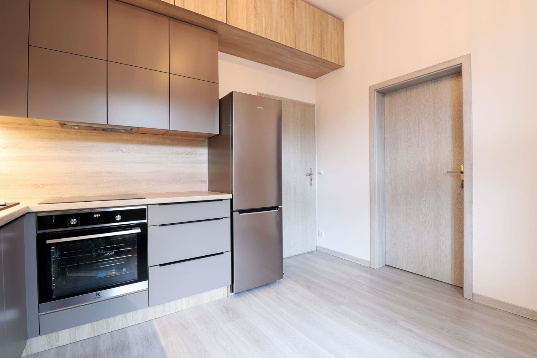 Prenájom bytu 1-izbový 31 m², Košická, Praha, Praha Prenájom bytu 1-izbový 31 m², Košická, Praha, Praha