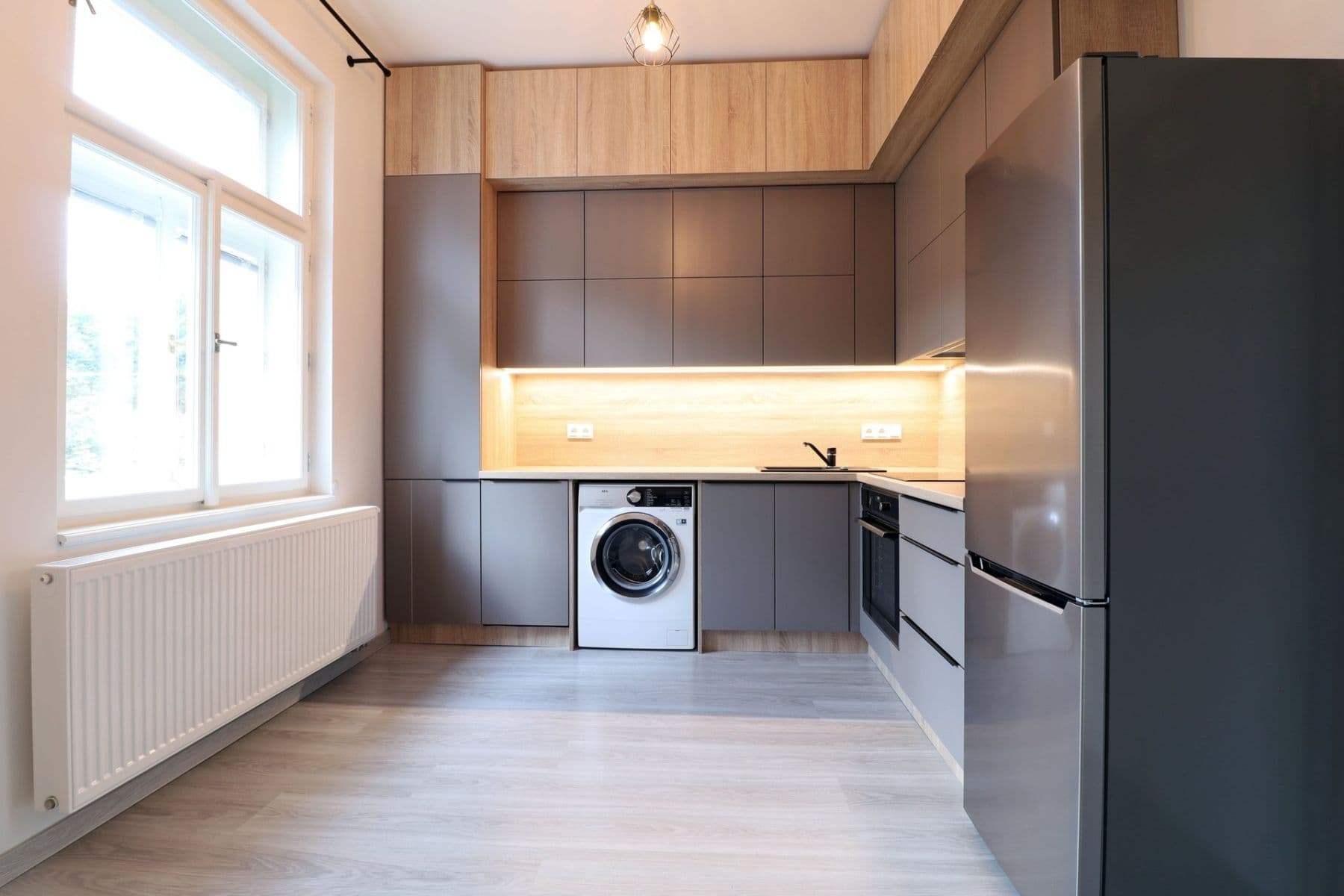 Prenájom bytu 1-izbový 31 m², Košická, Praha, Praha Prenájom bytu 1-izbový 31 m², Košická, Praha, Praha