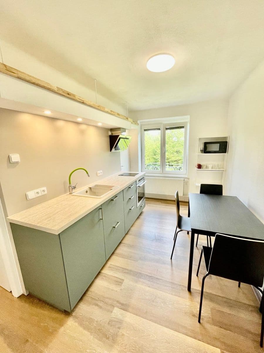 Prenájom bytu 1-izbový 54 m², Na Libuši, Bechyně, Jihočeský kraj Prenájom bytu 1-izbový 54 m², Na Libuši, Bechyně, Jihočeský kraj