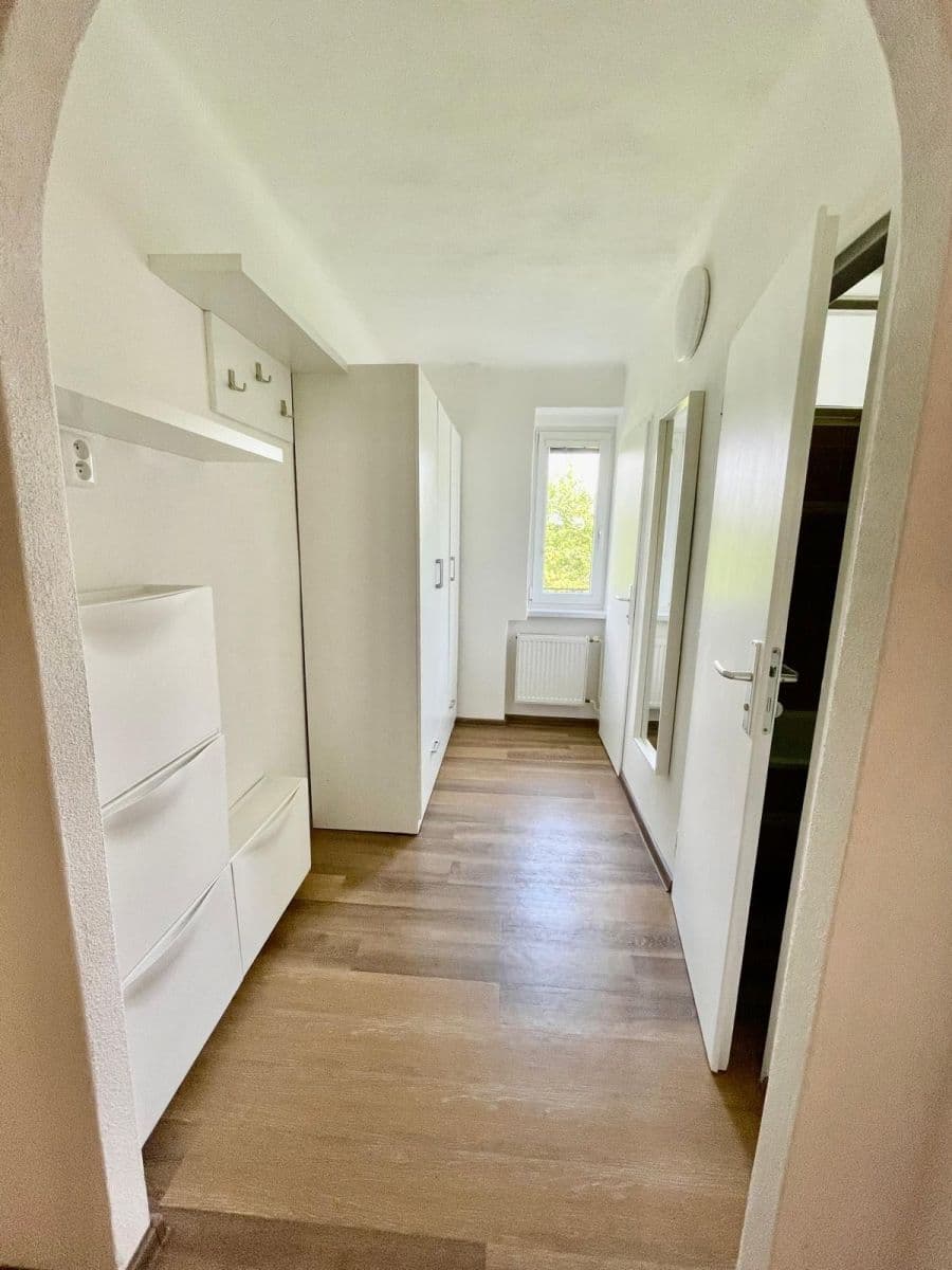 Prenájom bytu 1-izbový 54 m², Na Libuši, Bechyně, Jihočeský kraj Prenájom bytu 1-izbový 54 m², Na Libuši, Bechyně, Jihočeský kraj