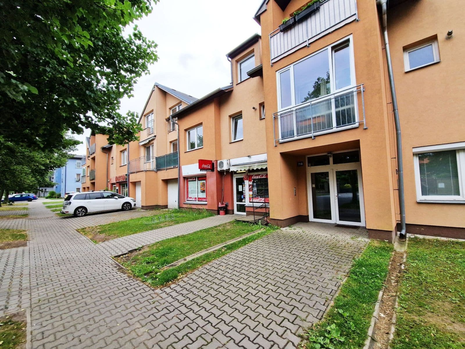 Prenájom bytu 2-izbový 54 m², Revoluční, Šestajovice, Středočeský kraj Prenájom bytu 2-izbový 54 m², Revoluční, Šestajovice, Středočeský kraj