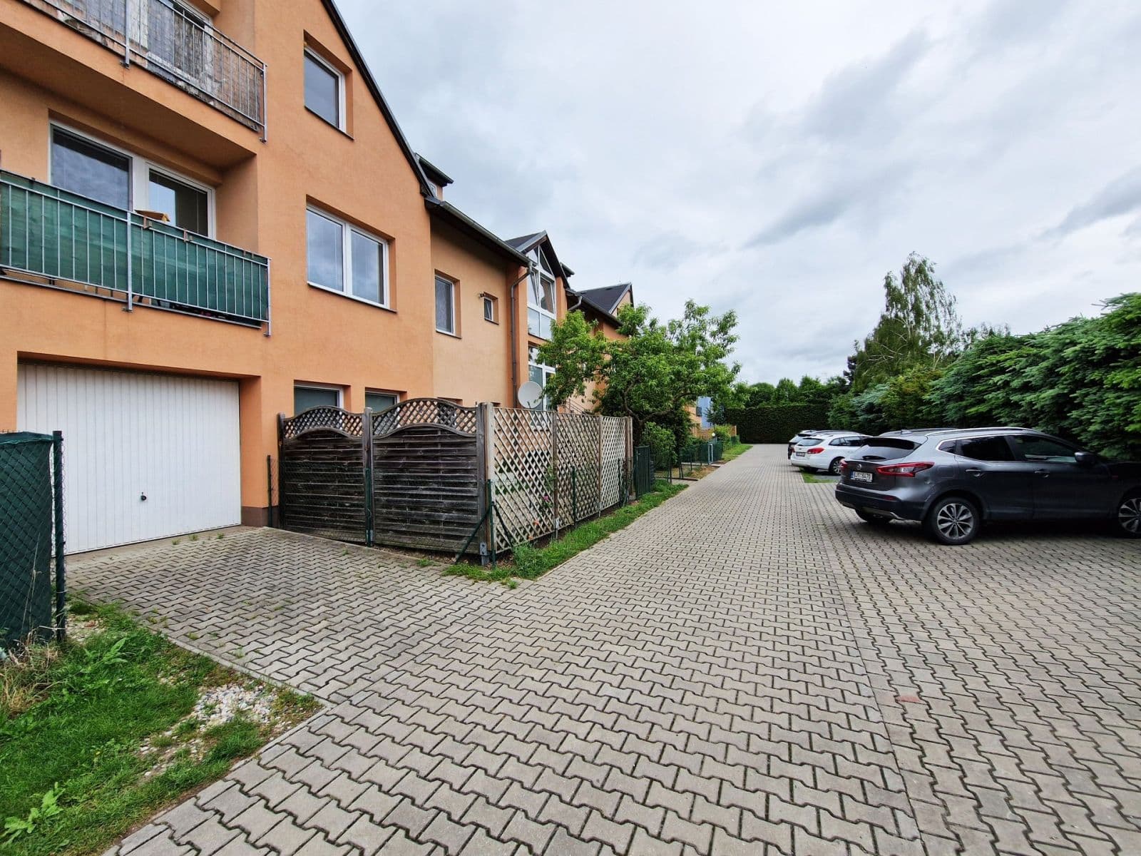 Prenájom bytu 2-izbový 54 m², Revoluční, Šestajovice, Středočeský kraj Prenájom bytu 2-izbový 54 m², Revoluční, Šestajovice, Středočeský kraj