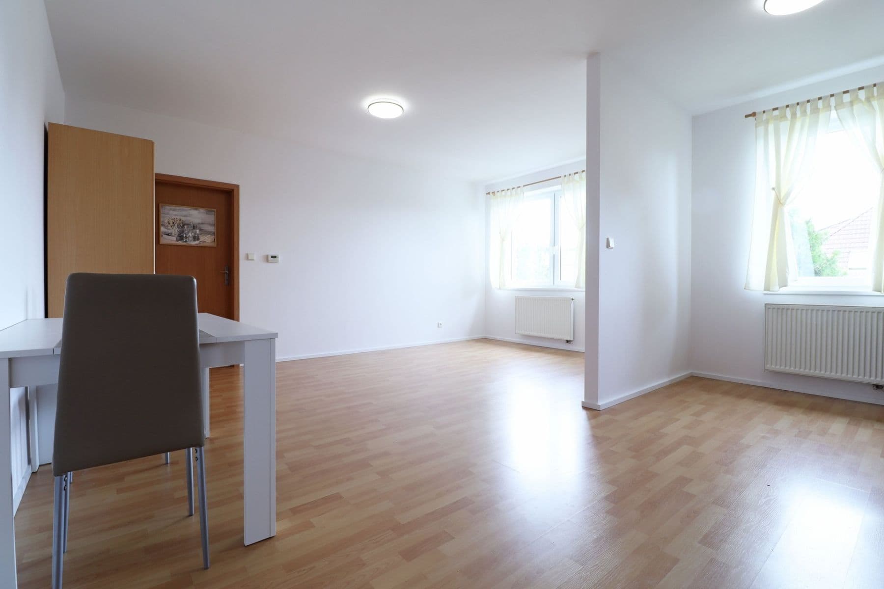 Prenájom bytu 2-izbový 54 m², Revoluční, Šestajovice, Středočeský kraj Prenájom bytu 2-izbový 54 m², Revoluční, Šestajovice, Středočeský kraj
