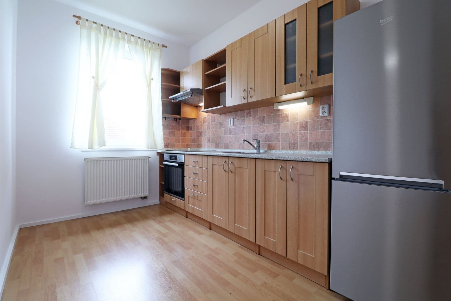 Prenájom bytu 2-izbový 54 m², Revoluční, Šestajovice, Středočeský kraj Prenájom bytu 2-izbový 54 m², Revoluční, Šestajovice, Středočeský kraj