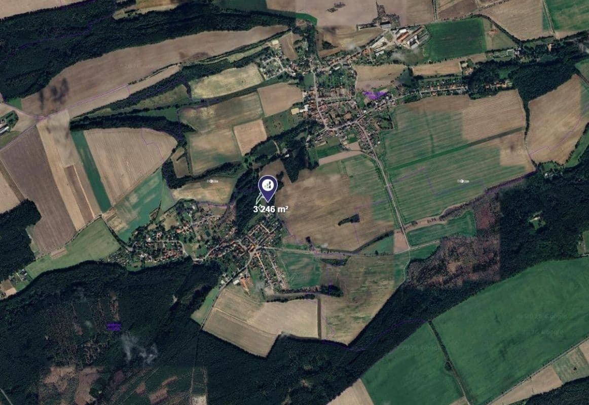 Predaj pozemku 3.246 m², Hradečno, Středočeský kraj Predaj pozemku 3.246 m², Hradečno, Středočeský kraj
