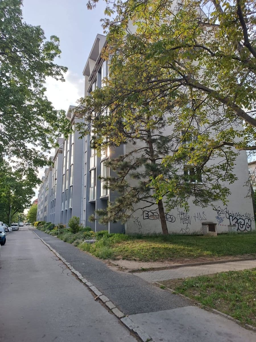 Predaj bytu 2-izbový 58 m², Souběžná, Brno, Jihomoravský kraj Predaj bytu 2-izbový 58 m², Souběžná, Brno, Jihomoravský kraj