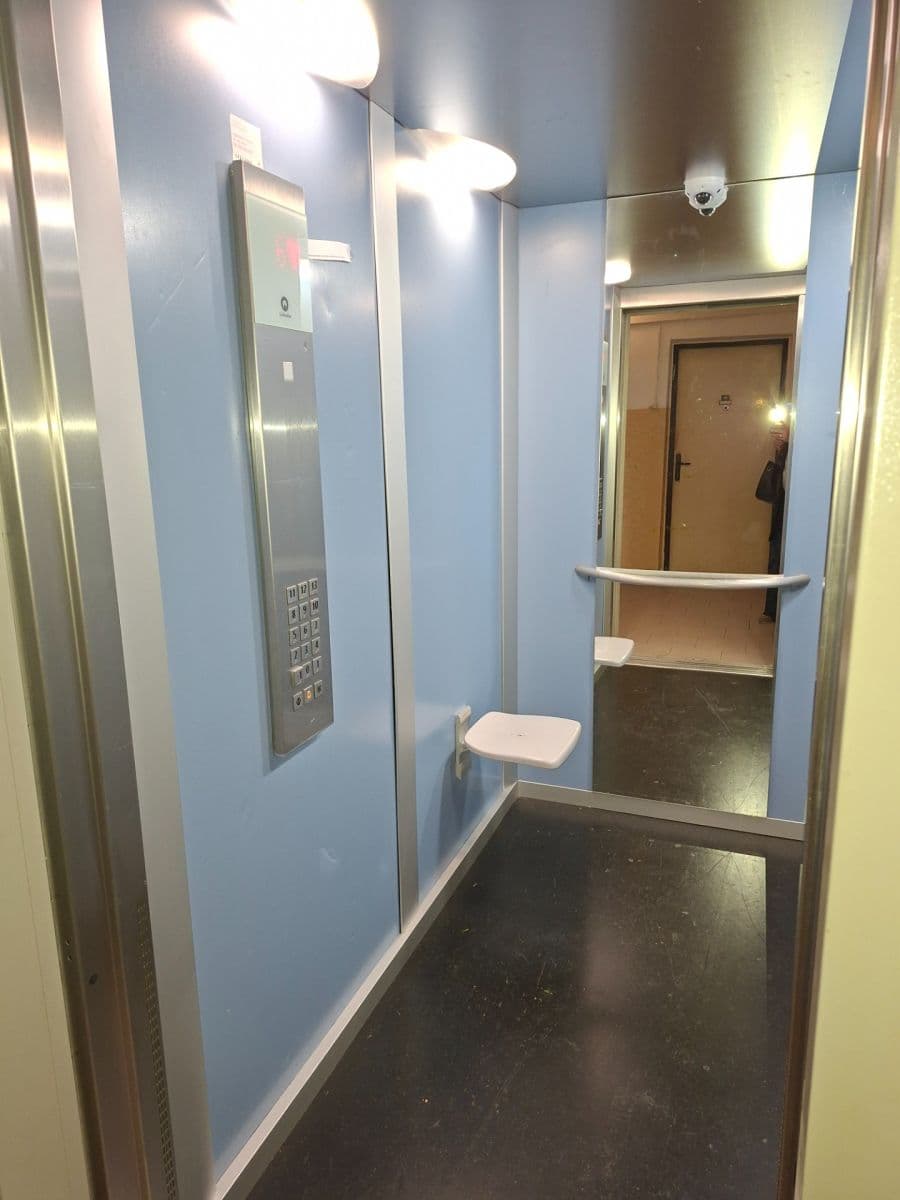 Predaj bytu 1-izbový 24 m², Káranská, Praha, Praha Predaj bytu 1-izbový 24 m², Káranská, Praha, Praha