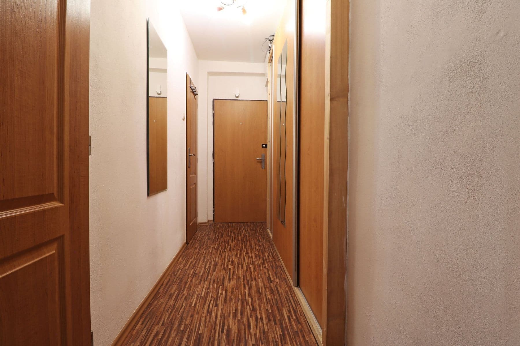 Prenájom bytu 3-izbový 70 m², Na Chodovci, Praha, Praha Prenájom bytu 3-izbový 70 m², Na Chodovci, Praha, Praha