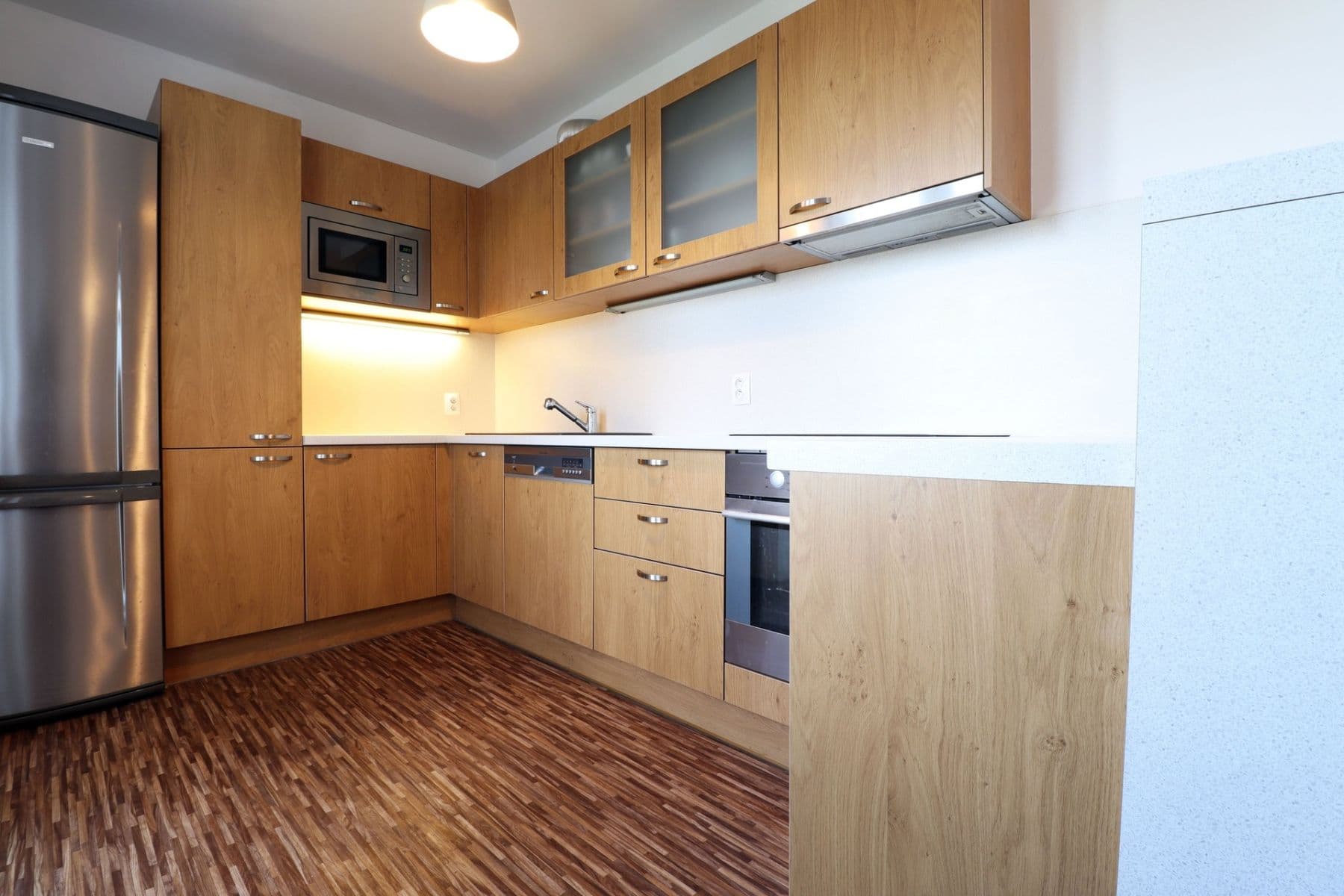 Prenájom bytu 3-izbový 70 m², Na Chodovci, Praha, Praha Prenájom bytu 3-izbový 70 m², Na Chodovci, Praha, Praha