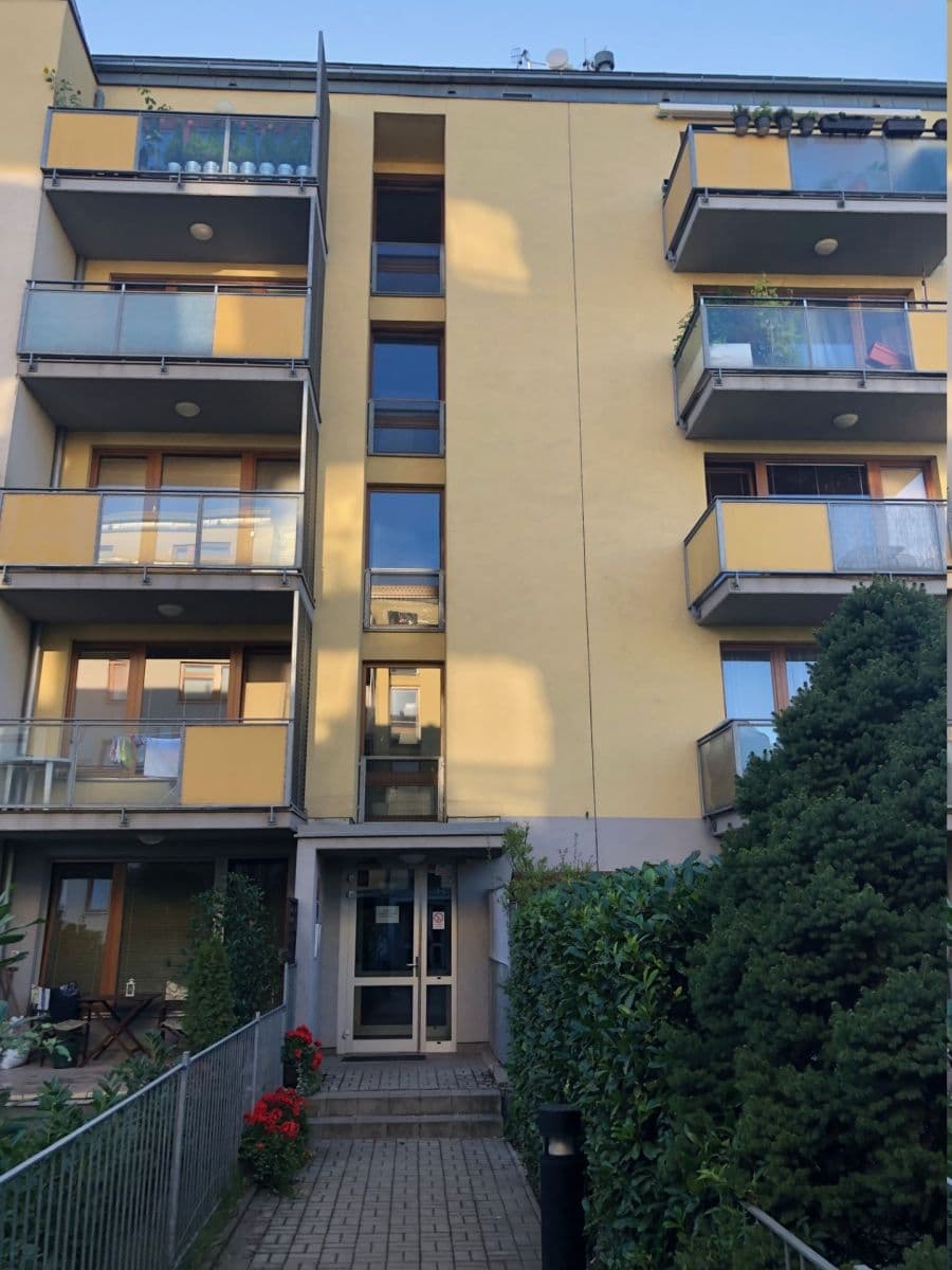 Prenájom bytu 2-izbový 54 m², Nepelova, Praha, Praha Prenájom bytu 2-izbový 54 m², Nepelova, Praha, Praha