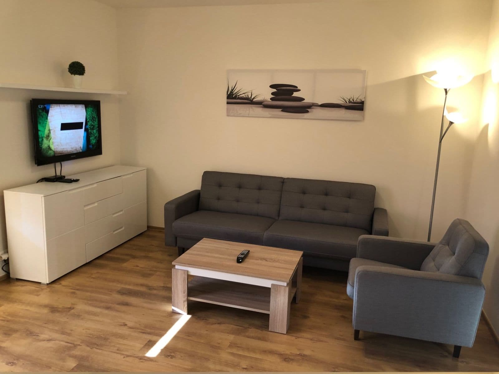 Prenájom bytu 2-izbový 54 m², Nepelova, Praha, Praha Prenájom bytu 2-izbový 54 m², Nepelova, Praha, Praha