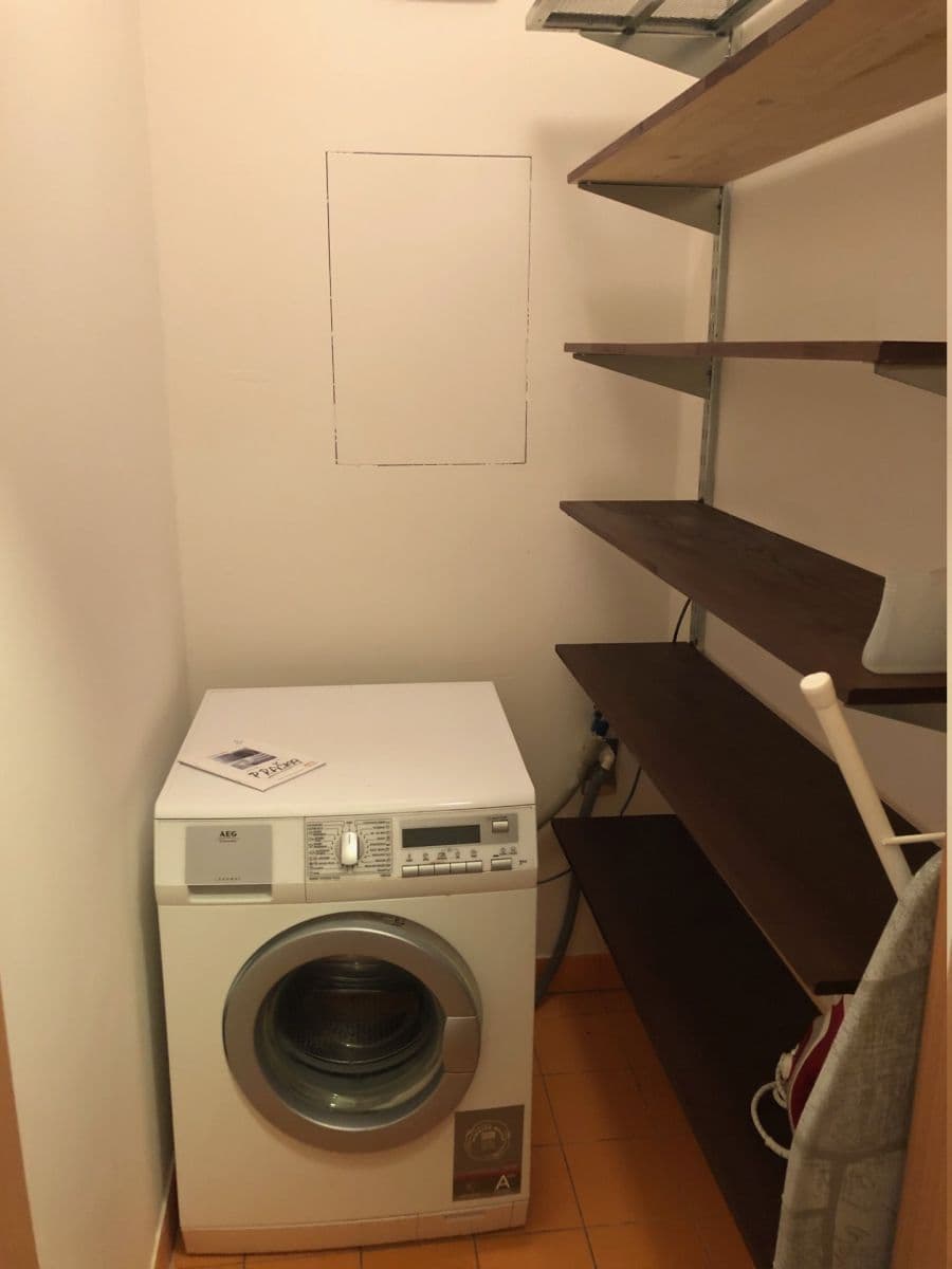 Prenájom bytu 2-izbový 54 m², Nepelova, Praha, Praha Prenájom bytu 2-izbový 54 m², Nepelova, Praha, Praha