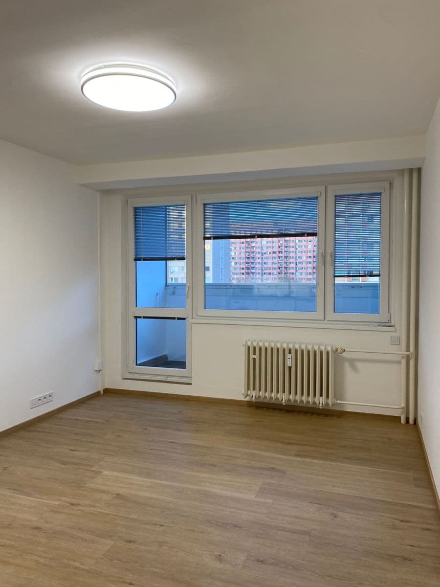 Prenájom bytu Garsoniéra 23 m², Kyselova, Praha, Praha Prenájom bytu Garsoniéra 23 m², Kyselova, Praha, Praha