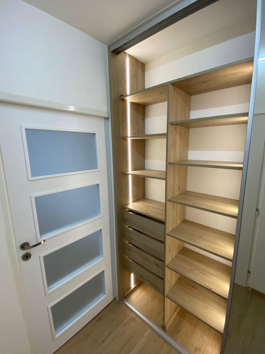 Prenájom bytu Garsoniéra 23 m², Kyselova, Praha, Praha Prenájom bytu Garsoniéra 23 m², Kyselova, Praha, Praha