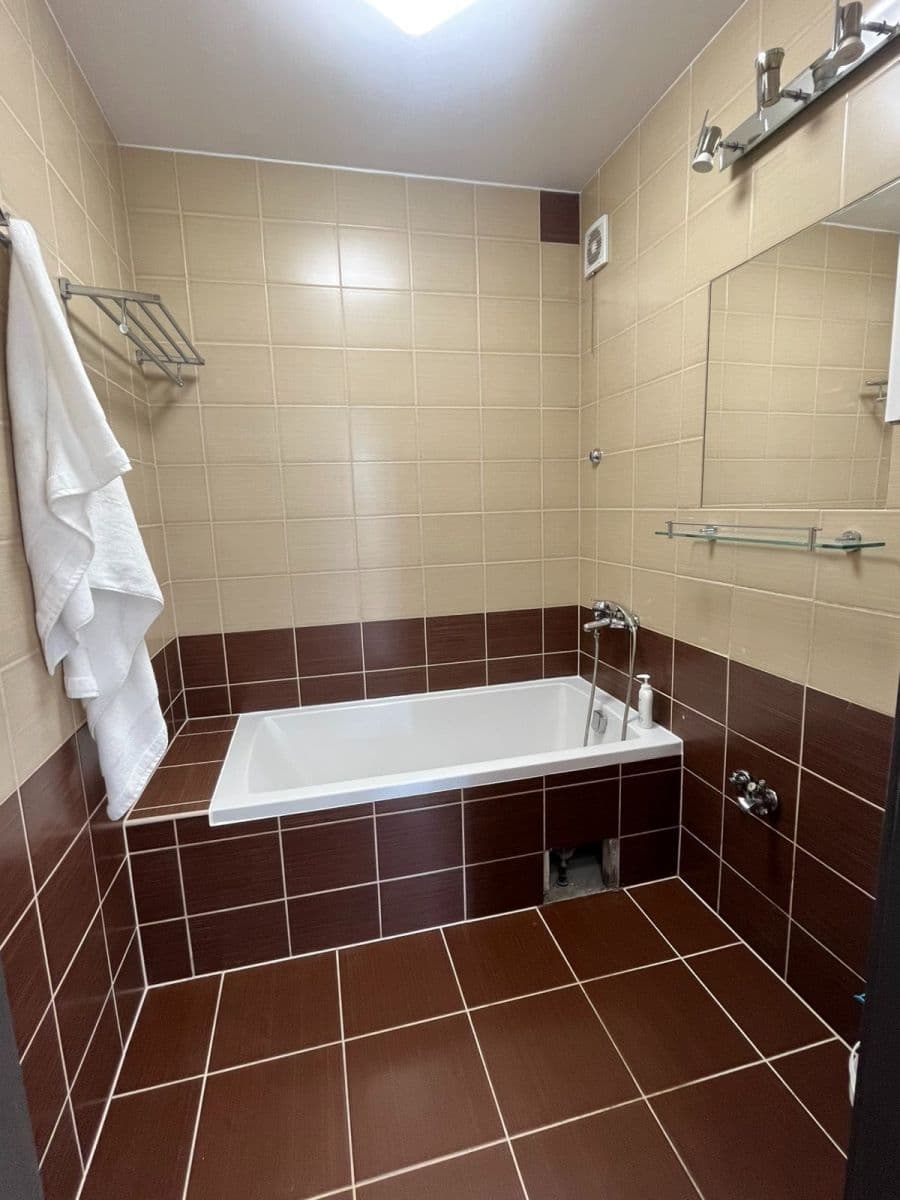 Prenájom bytu 3-izbový 75 m², Dlouhá, Česká Lípa, Liberecký kraj Prenájom bytu 3-izbový 75 m², Dlouhá, Česká Lípa, Liberecký kraj