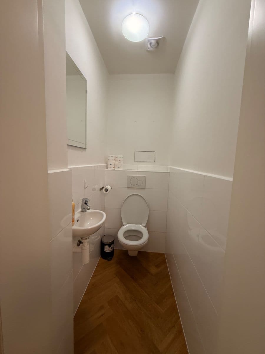Prenájom bytu 2-izbový 64 m², Kubelíkova, Praha, Praha Prenájom bytu 2-izbový 64 m², Kubelíkova, Praha, Praha