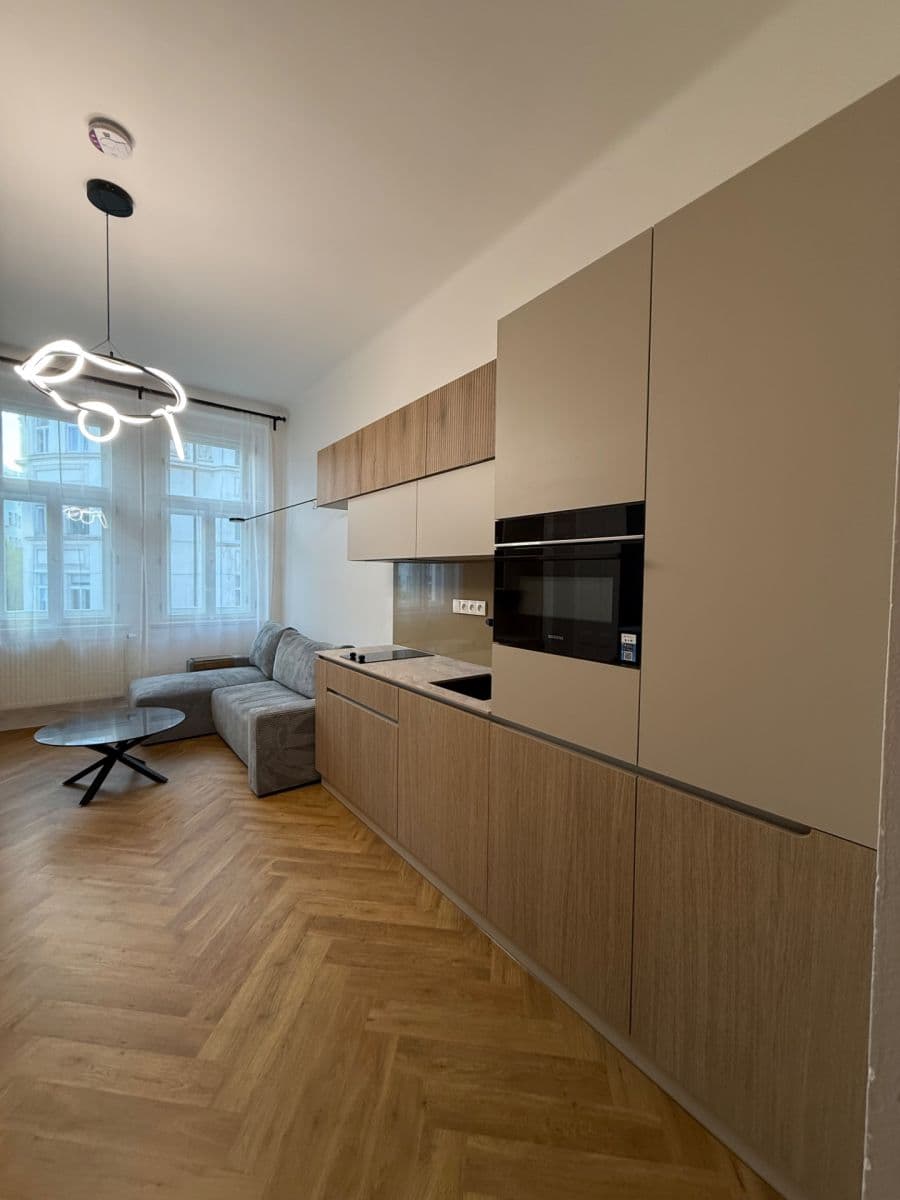 Prenájom bytu 2-izbový 64 m², Kubelíkova, Praha, Praha Prenájom bytu 2-izbový 64 m², Kubelíkova, Praha, Praha