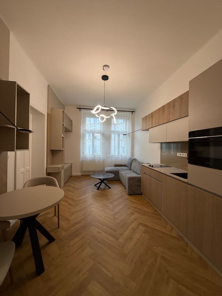 Prenájom bytu 2-izbový 64 m², Kubelíkova, Praha, Praha Prenájom bytu 2-izbový 64 m², Kubelíkova, Praha, Praha