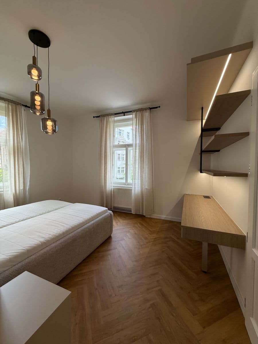Prenájom bytu 2-izbový 64 m², Kubelíkova, Praha, Praha Prenájom bytu 2-izbový 64 m², Kubelíkova, Praha, Praha