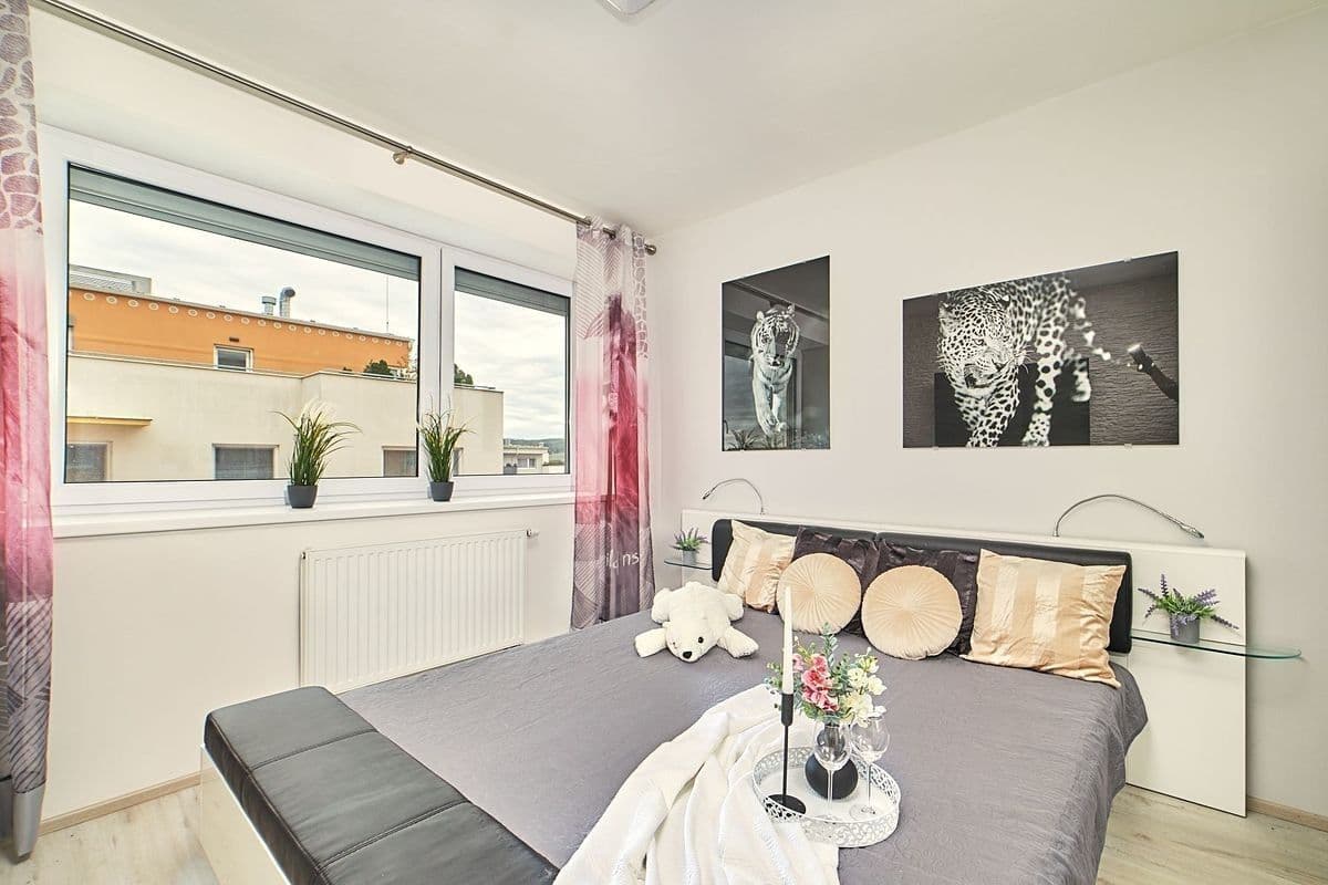 Prenájom bytu 2-izbový 64 m², Chudčická, Brno, Jihomoravský kraj Prenájom bytu 2-izbový 64 m², Chudčická, Brno, Jihomoravský kraj