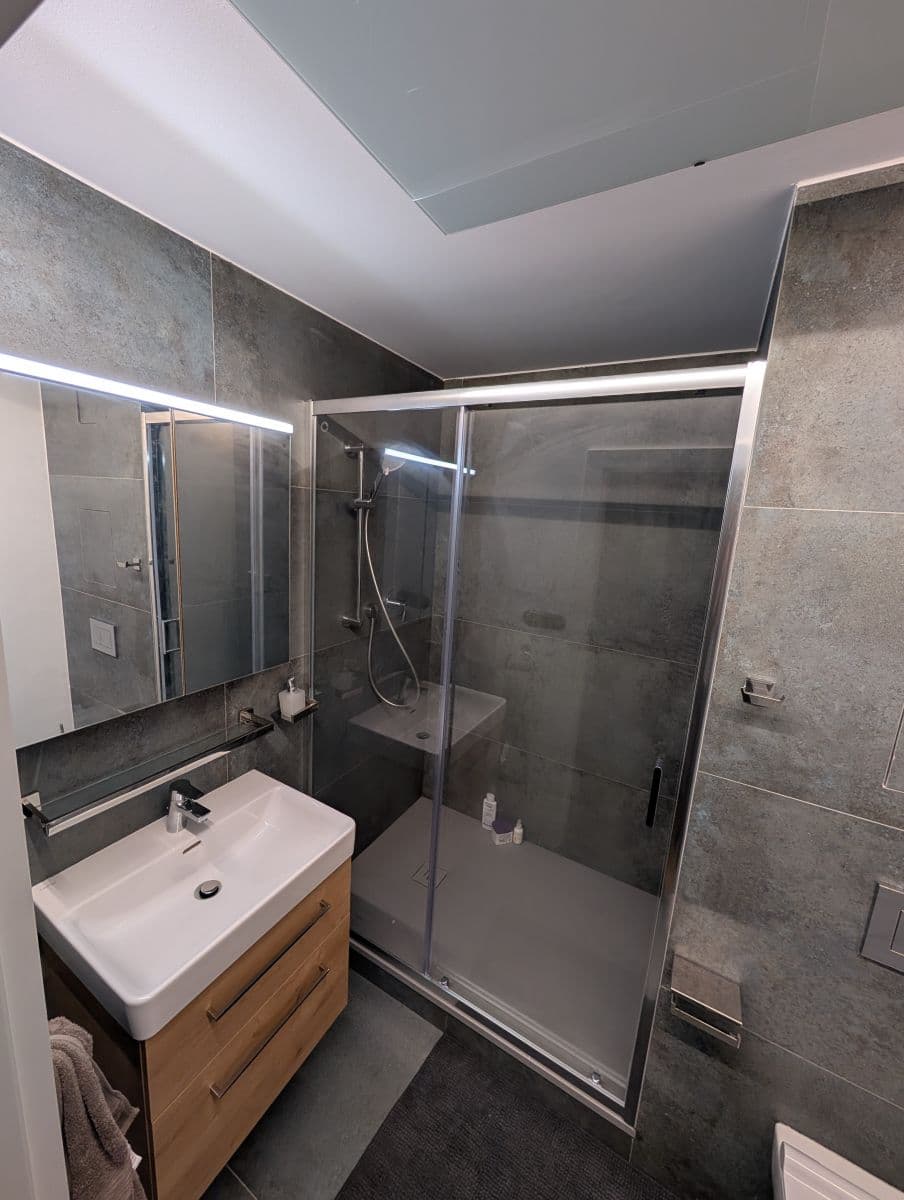 Prenájom bytu 43 m², Brdlíkova, Praha, Praha Prenájom bytu 43 m², Brdlíkova, Praha, Praha