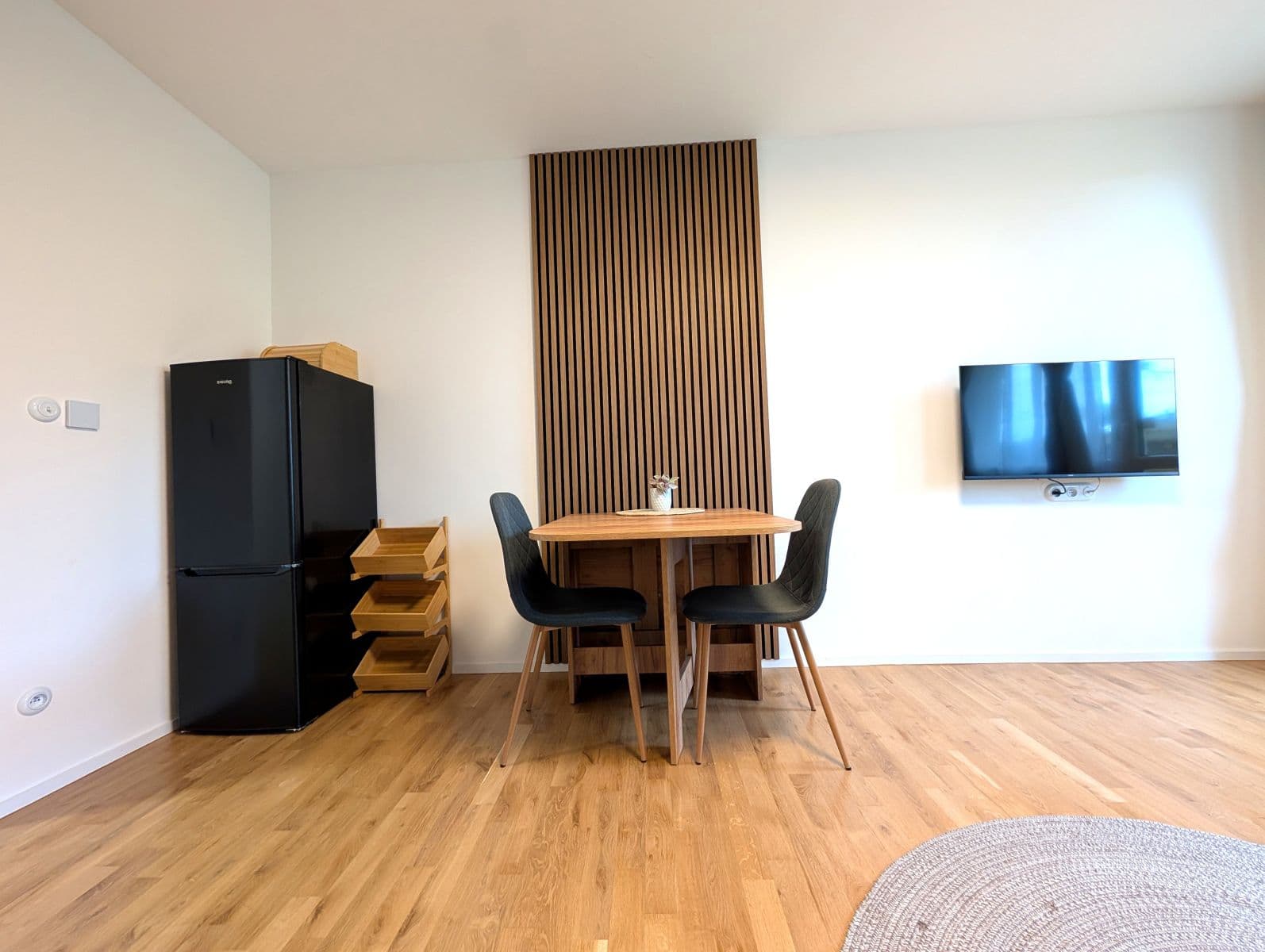 Prenájom bytu 43 m², Brdlíkova, Praha, Praha Prenájom bytu 43 m², Brdlíkova, Praha, Praha