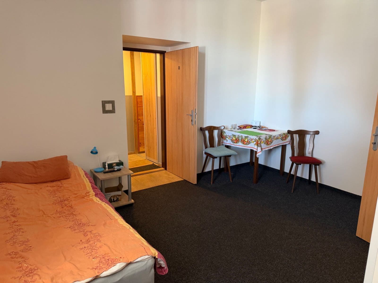 Prenájom bytu 1-izbový 33 m², Karlovarská, Řevničov, Středočeský kraj Prenájom bytu 1-izbový 33 m², Karlovarská, Řevničov, Středočeský kraj