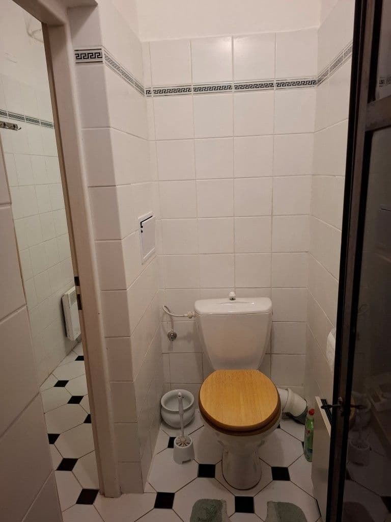 Predaj bytu 3-izbový 84 m², Husitská, Praha, Praha Predaj bytu 3-izbový 84 m², Husitská, Praha, Praha