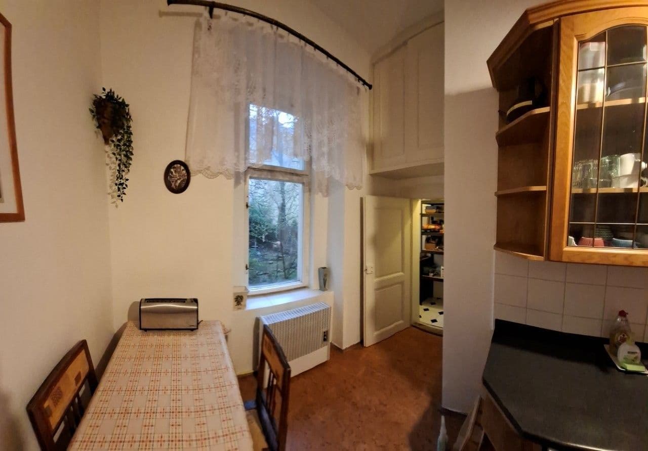 Predaj bytu 3-izbový 84 m², Husitská, Praha, Praha Predaj bytu 3-izbový 84 m², Husitská, Praha, Praha