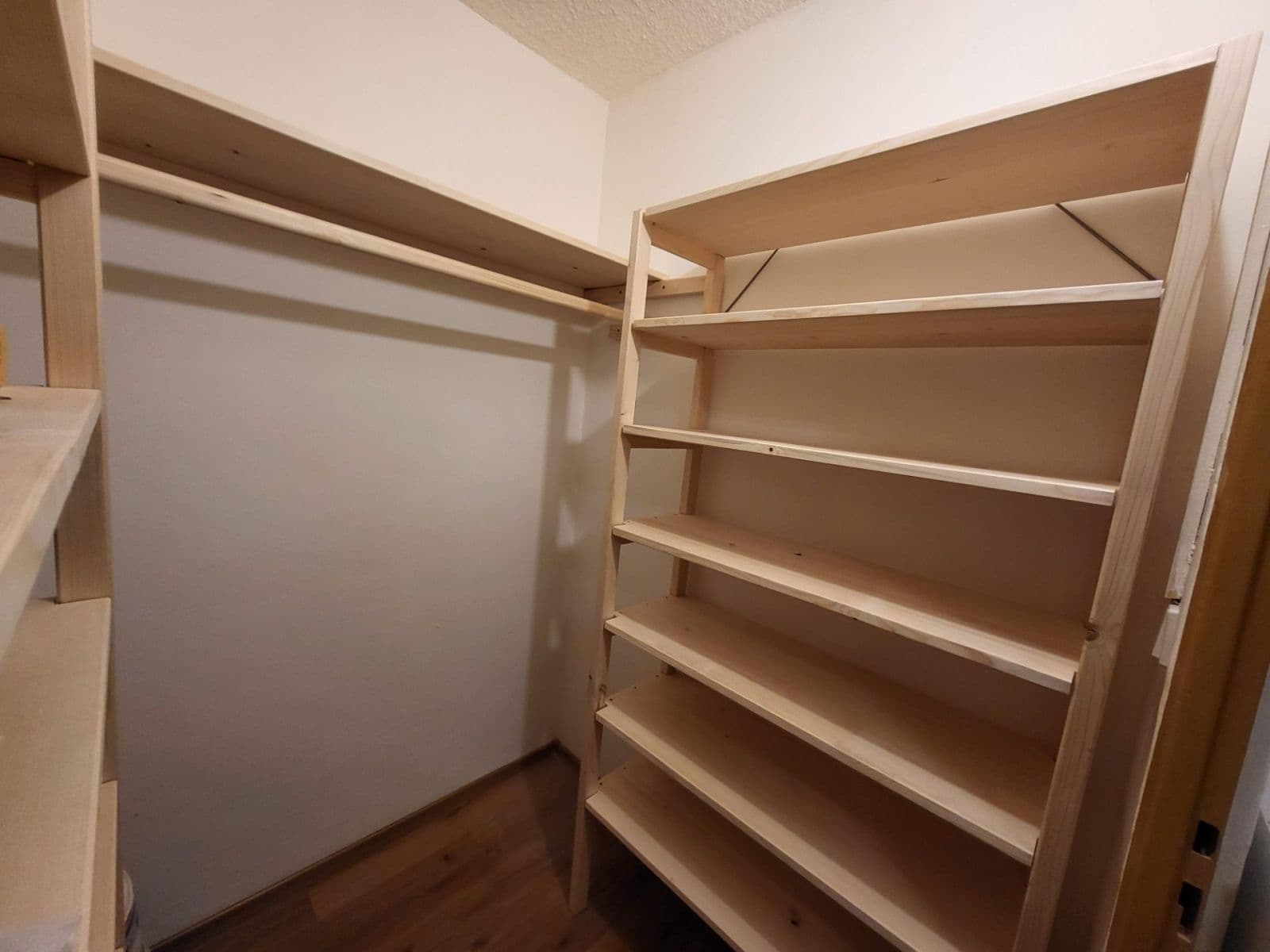 Predaj bytu 2-izbový 57 m², Obránců míru, Třebíč, Kraj Vysočina Predaj bytu 2-izbový 57 m², Obránců míru, Třebíč, Kraj Vysočina