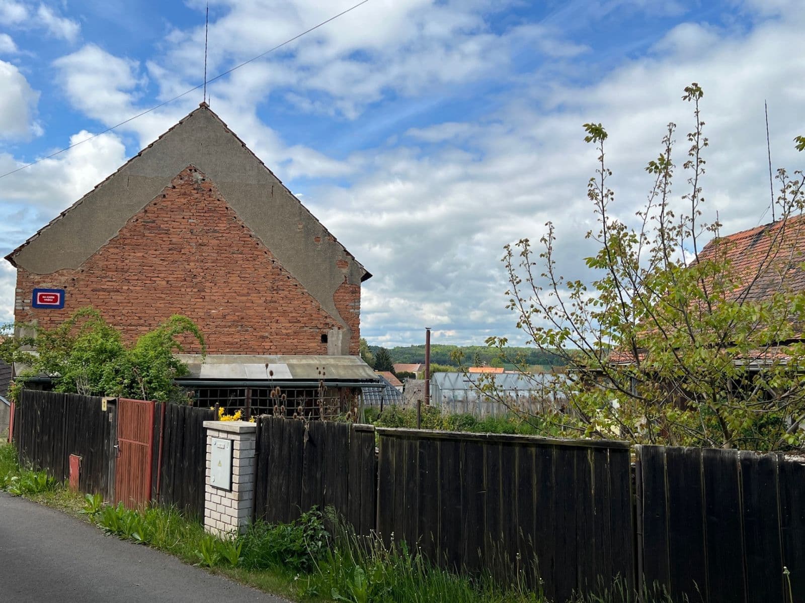 Predaj domu 128 m², pozemek 643 m², Svojetín, Středočeský kraj Predaj domu 128 m², pozemek 643 m², Svojetín, Středočeský kraj