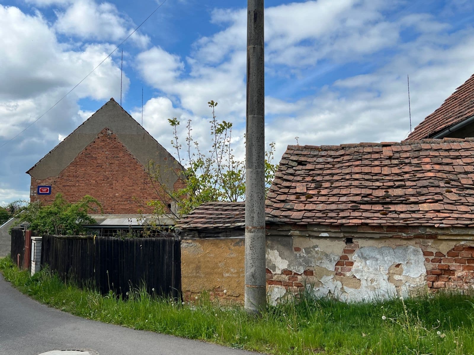 Predaj domu 128 m², pozemek 643 m², Svojetín, Středočeský kraj Predaj domu 128 m², pozemek 643 m², Svojetín, Středočeský kraj