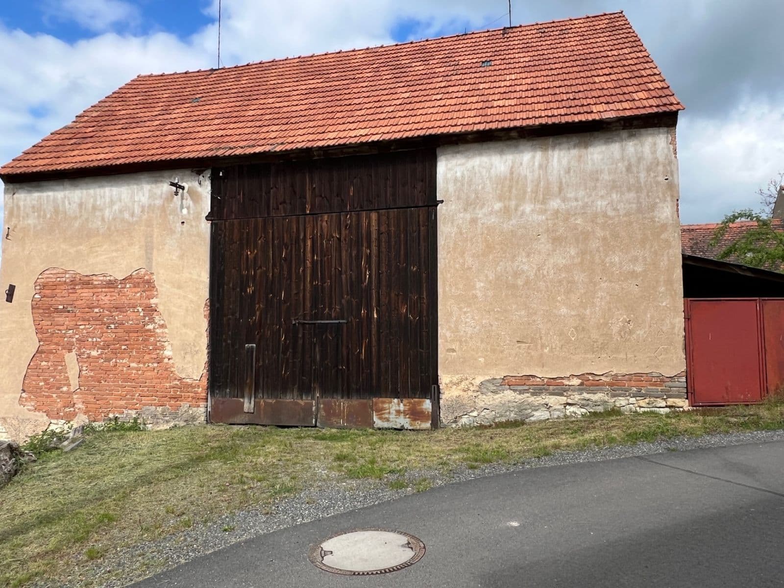 Predaj domu 128 m², pozemek 643 m², Svojetín, Středočeský kraj Predaj domu 128 m², pozemek 643 m², Svojetín, Středočeský kraj