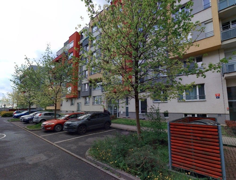 Prenájom bytu 2-izbový 38 m², Sazovická, Praha, Praha Prenájom bytu 2-izbový 38 m², Sazovická, Praha, Praha