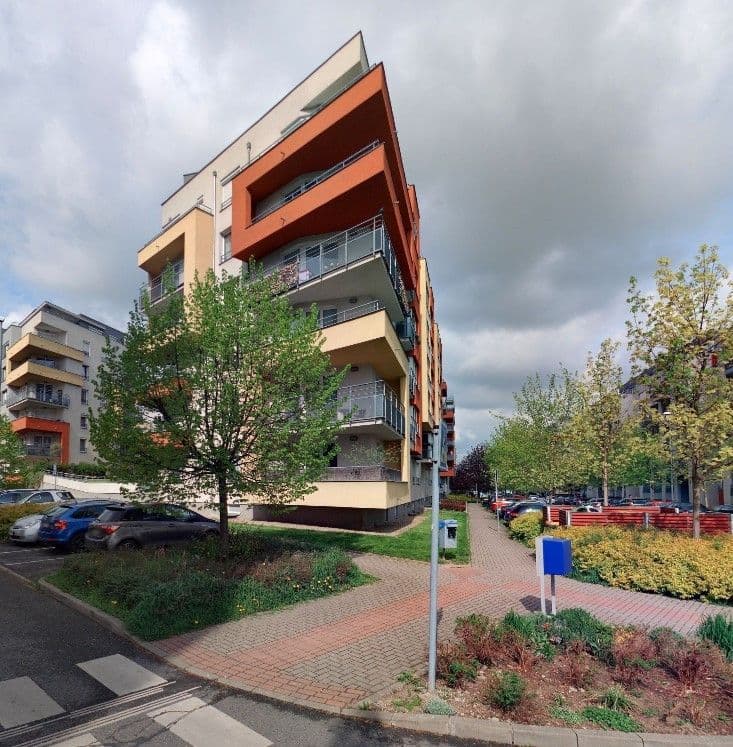 Prenájom bytu 2-izbový 38 m², Sazovická, Praha, Praha Prenájom bytu 2-izbový 38 m², Sazovická, Praha, Praha