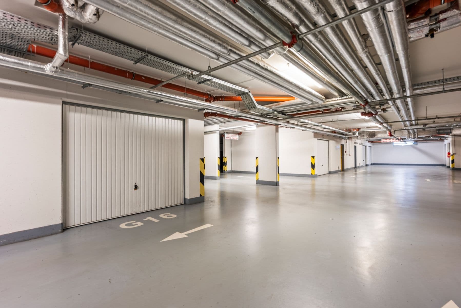 Predaj bytu 3-izbový 87 m², Hlučkova, Praha, Praha Predaj bytu 3-izbový 87 m², Hlučkova, Praha, Praha
