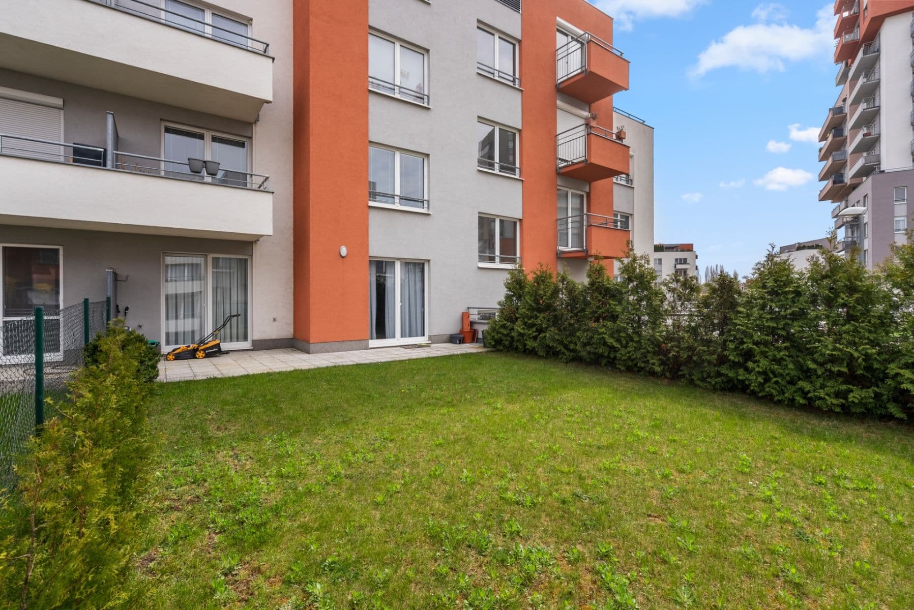Predaj bytu 3-izbový 87 m², Hlučkova, Praha, Praha Predaj bytu 3-izbový 87 m², Hlučkova, Praha, Praha