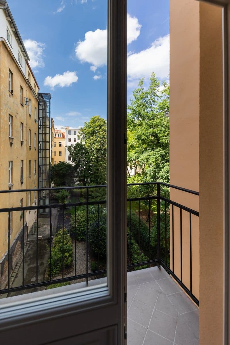 Prenájom bytu 1-izbový 36 m², Veletržní, Praha, Praha Prenájom bytu 1-izbový 36 m², Veletržní, Praha, Praha