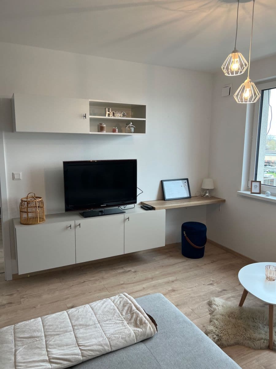 Prenájom bytu 2-izbový 52 m², Galvaniho, Ružinov, Bratislavský kraj Prenájom bytu 2-izbový 52 m², Galvaniho, Ružinov, Bratislavský kraj