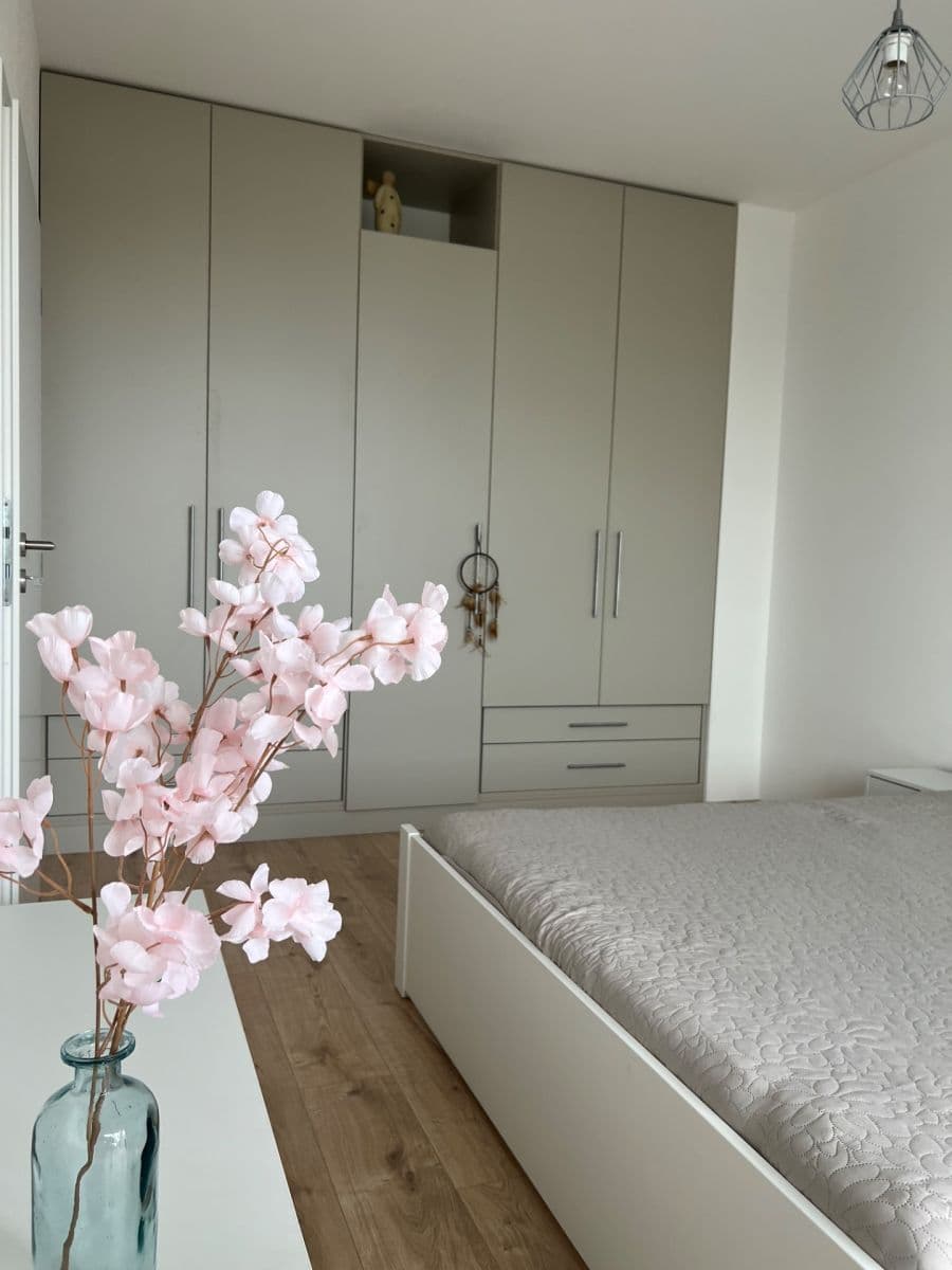 Prenájom bytu 2-izbový 52 m², Galvaniho, Ružinov, Bratislavský kraj Prenájom bytu 2-izbový 52 m², Galvaniho, Ružinov, Bratislavský kraj